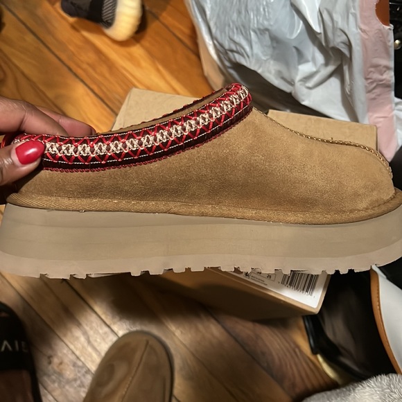 UGG W TAZZ BOOT - Picture 7 of 10